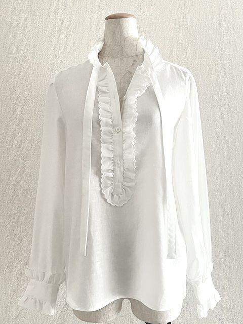 リネンスカラップ刺繍ブラウス｜ユナヒカ